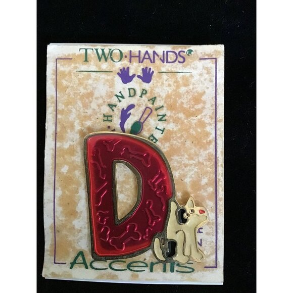 Letter "d" brooch pin dog Two Hands Hand Painted - Picture 2 of 7